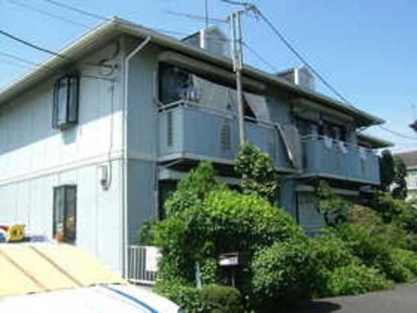 コーポドエルの物件外観写真